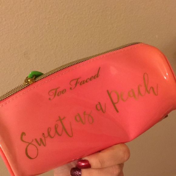 two faced makeup bag - Picture 1 of 4